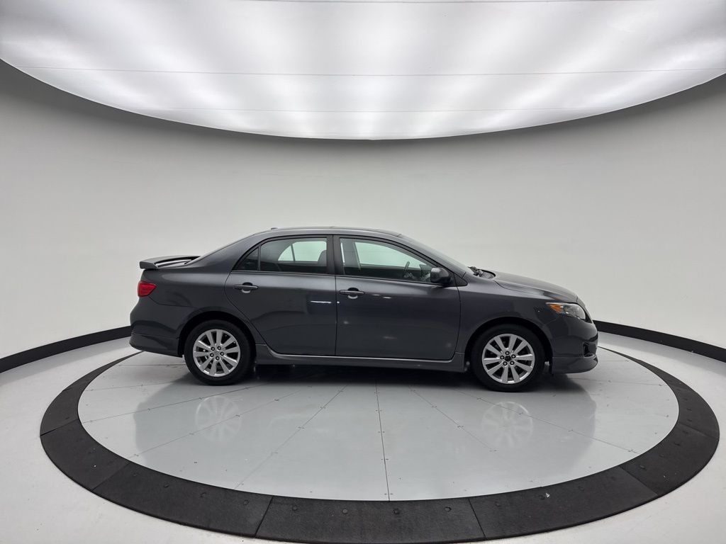 Thumbnail: 2009 Toyota Corolla - 4