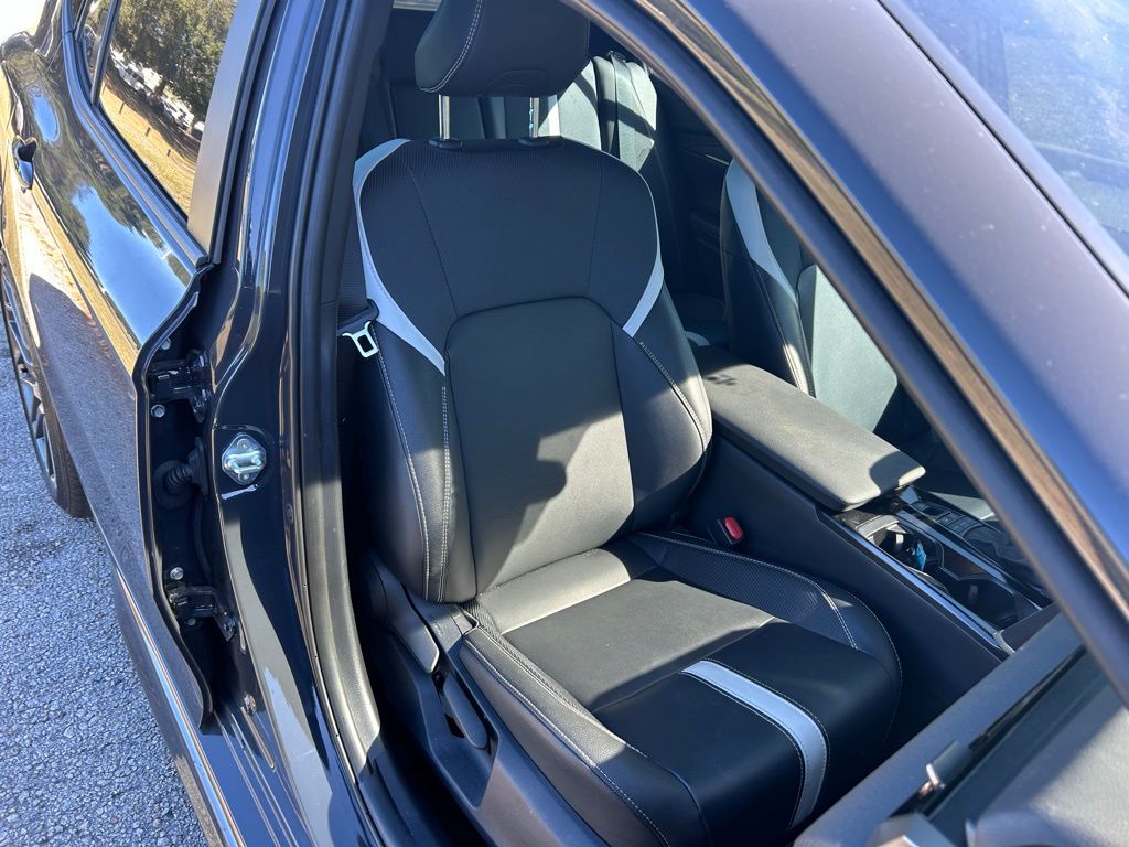 Thumbnail: 2025 Toyota Camry - 15