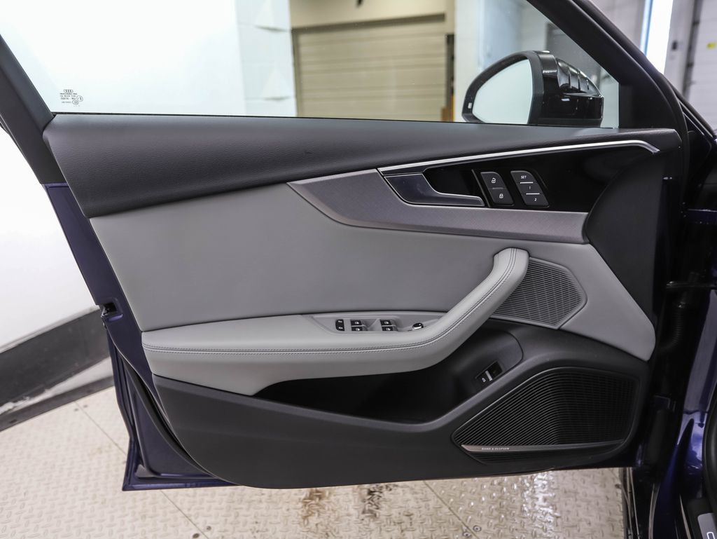 Thumbnail: 2022 Audi A4 - 9