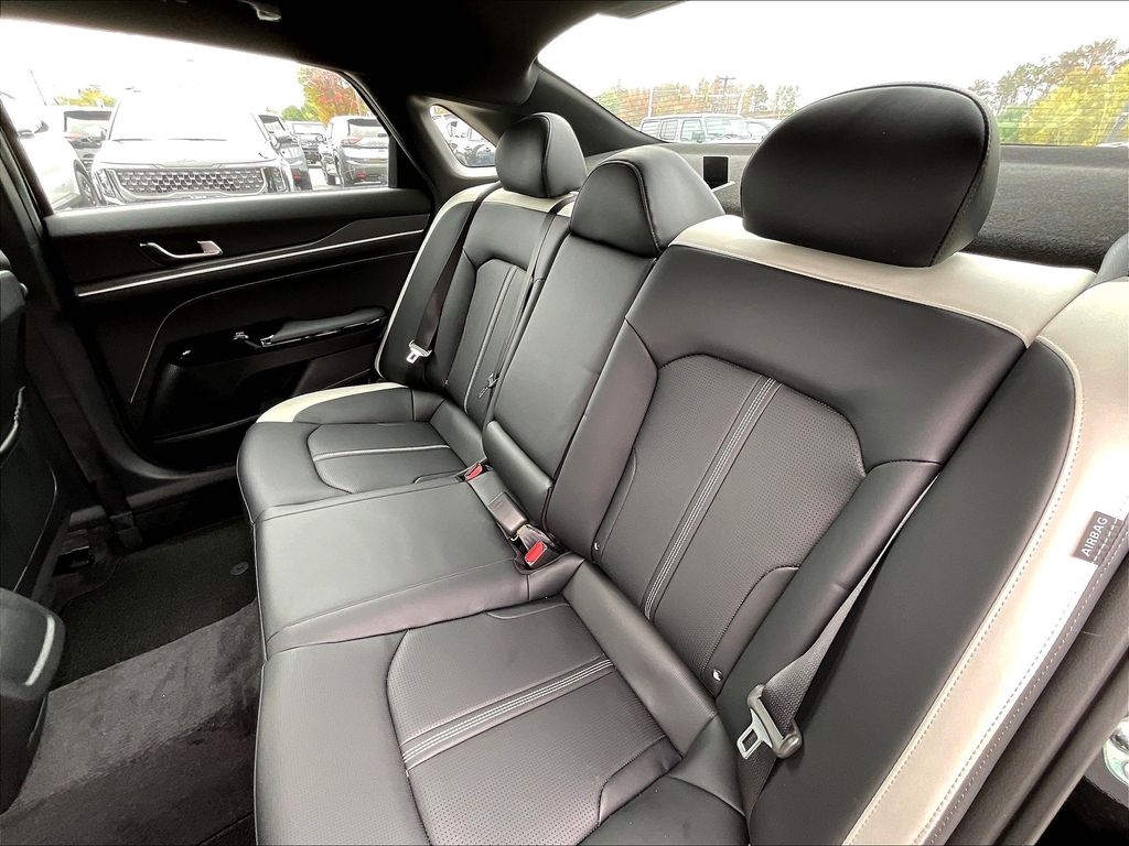 2026 Kia K5 — photo 14