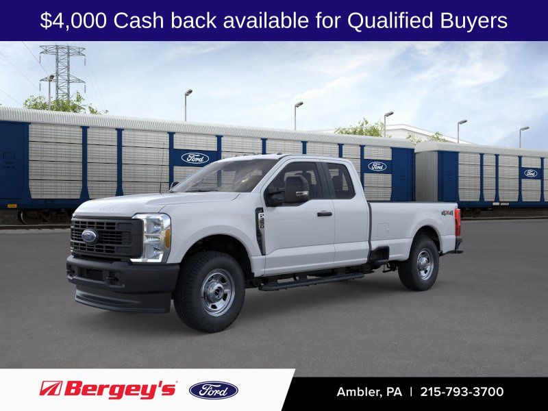Oxford White 2026 Ford F-350 Super Duty Pickup Truck Four-Wheel Drive Automatic