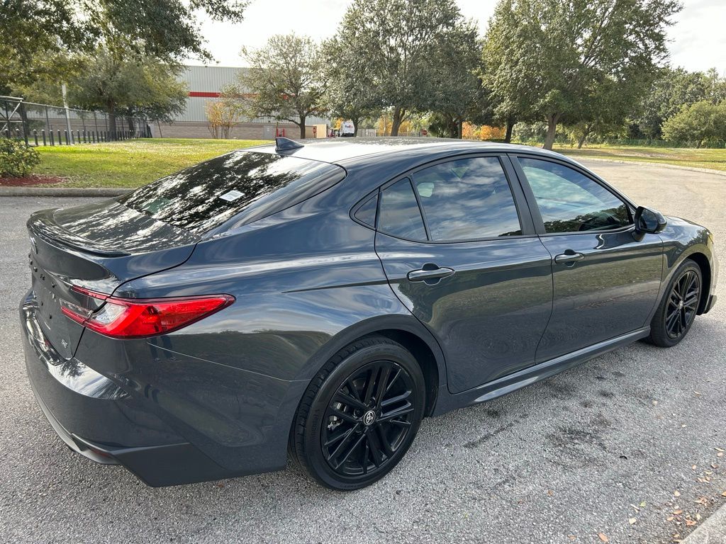 Thumbnail: 2025 Toyota Camry - 5