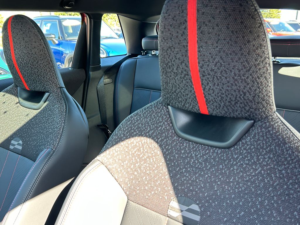 Thumbnail: 2025 MINI Cooper - 14