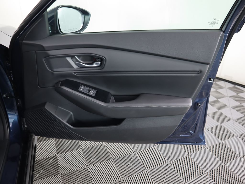 Thumbnail: 2025 Honda Accord - 27