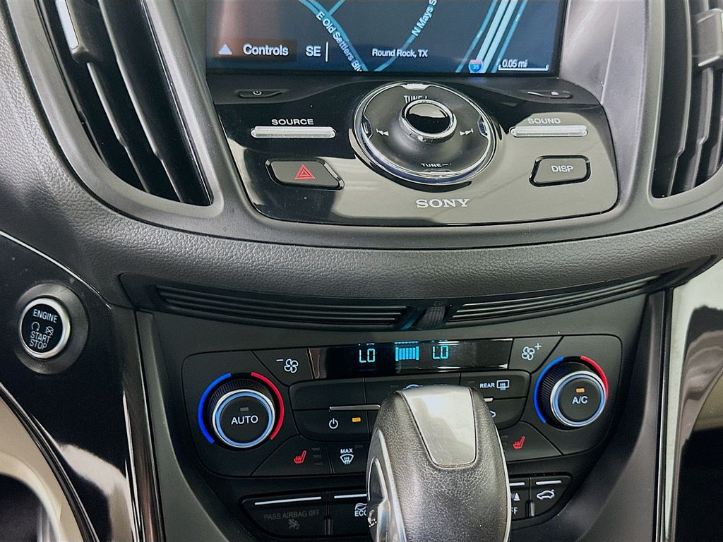 Thumbnail: 2017 Ford C-Max - 15