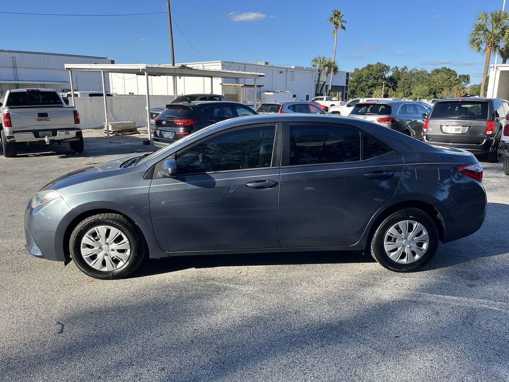 2014 Toyota Corolla L 8