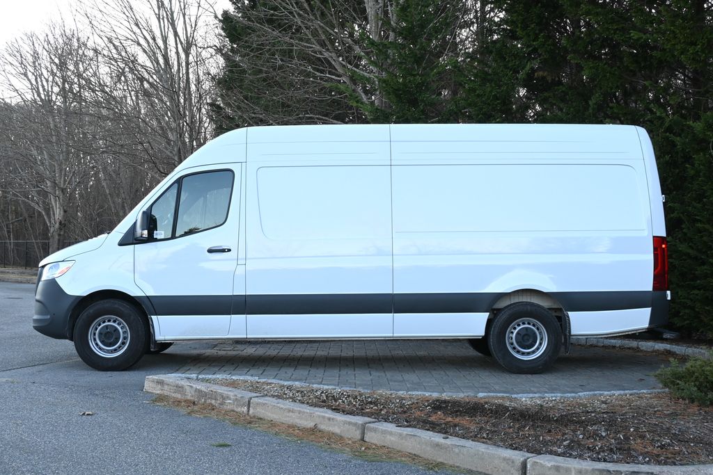 2025 Mercedes-Benz Sprinter 2500 2