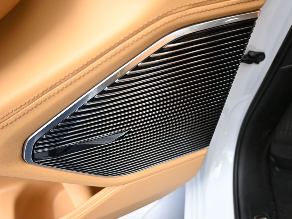 New 2025 Bright White Clearcoat Jeep Summit image 15