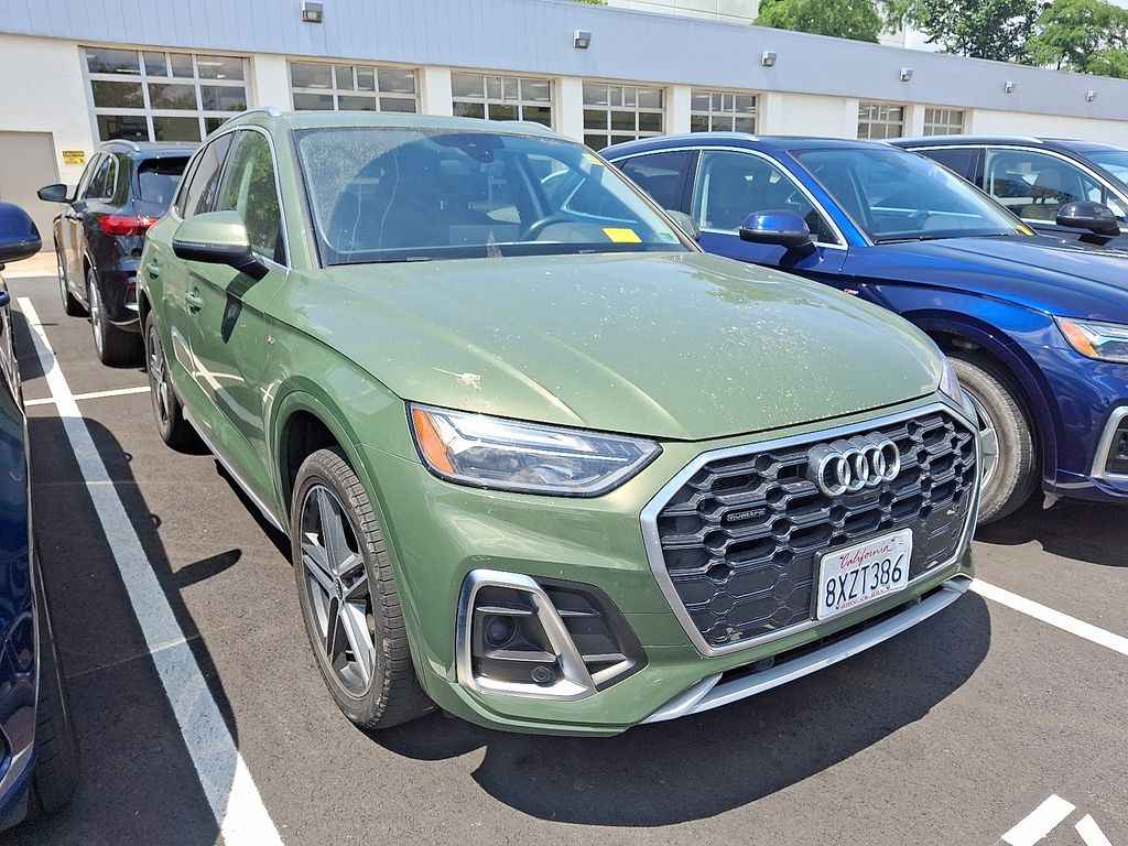 Thumbnail: 2021 Audi Q5 - 3