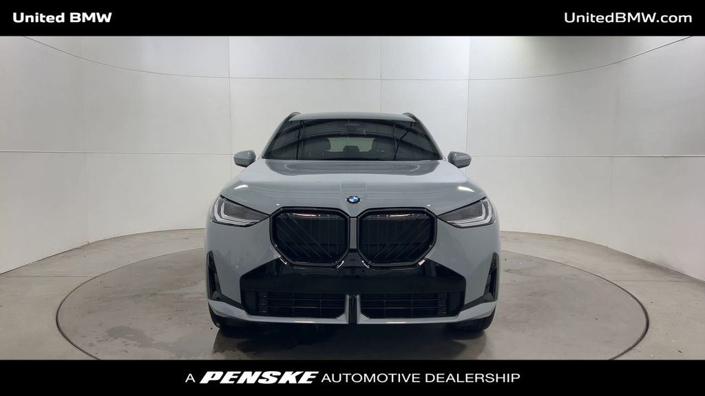 Thumbnail: 2026 BMW X3 - 3