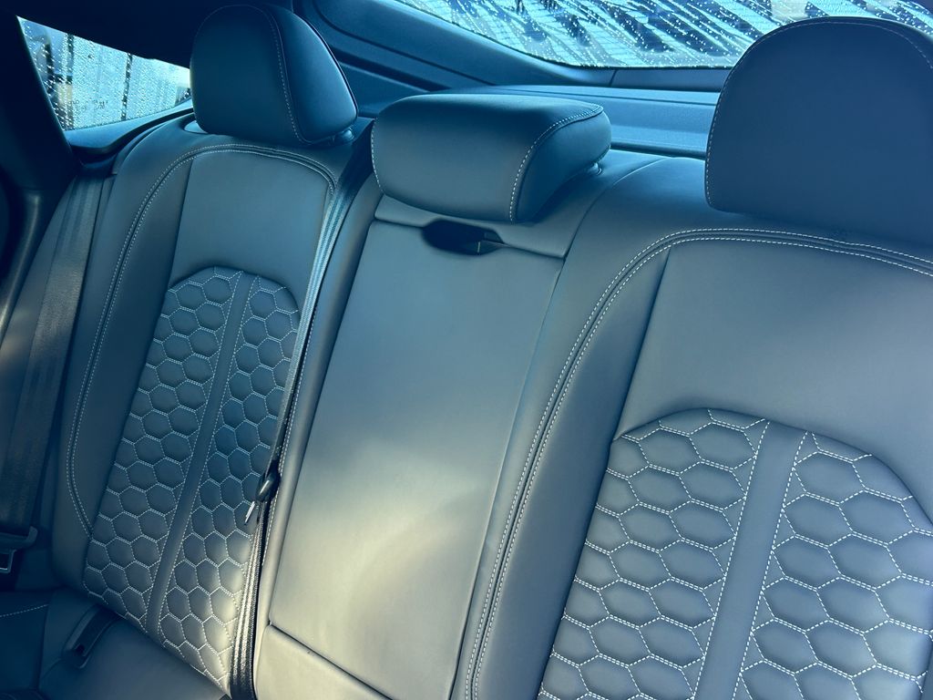 Thumbnail: 2024 Audi RS 5 - 32