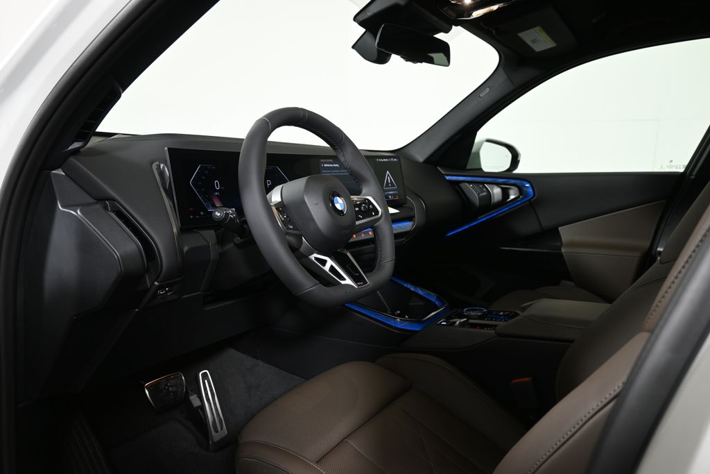 Thumbnail: 2026 BMW X3 - 15