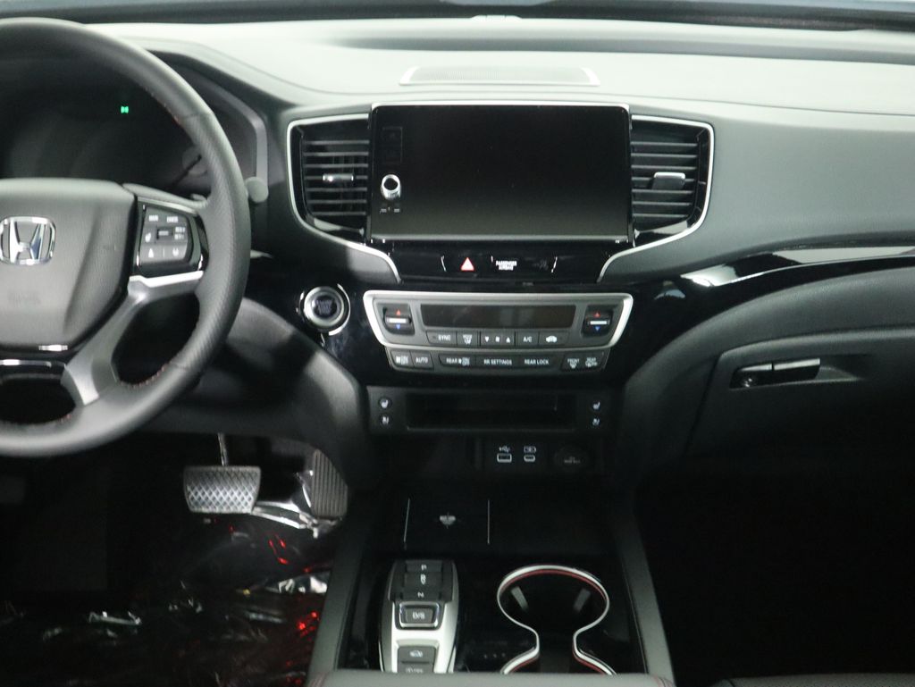 Thumbnail: 2026 Honda Ridgeline - 14