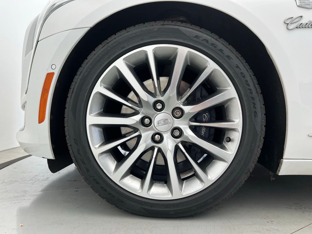 Thumbnail: 2018 Cadillac CT6 - 23