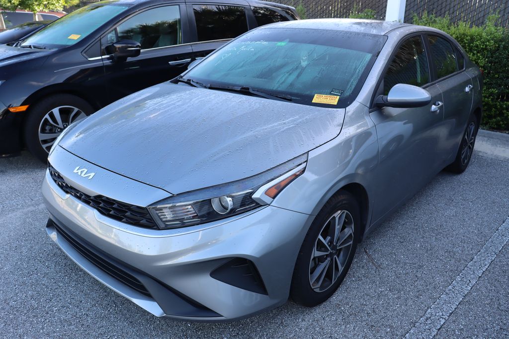 Thumbnail: 2023 Kia Forte - 2