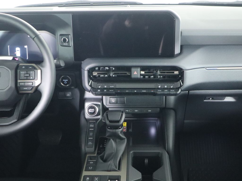 Thumbnail: 2025 Toyota Land Cruiser - 14