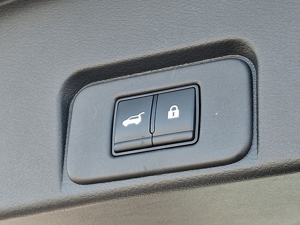 Thumbnail: 2023 Nissan Rogue - 31