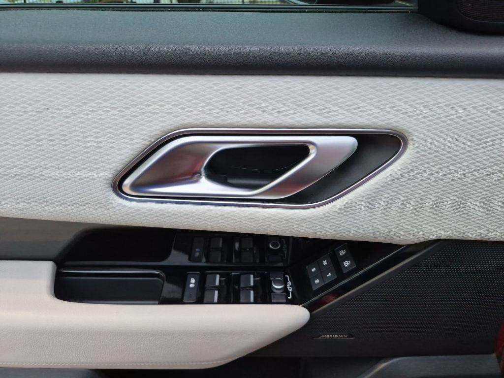 Used Car 2021 Land Rover Range Rover Velar  P250 R-dynamic S For Sale Under $35,000 In Austin, Texas