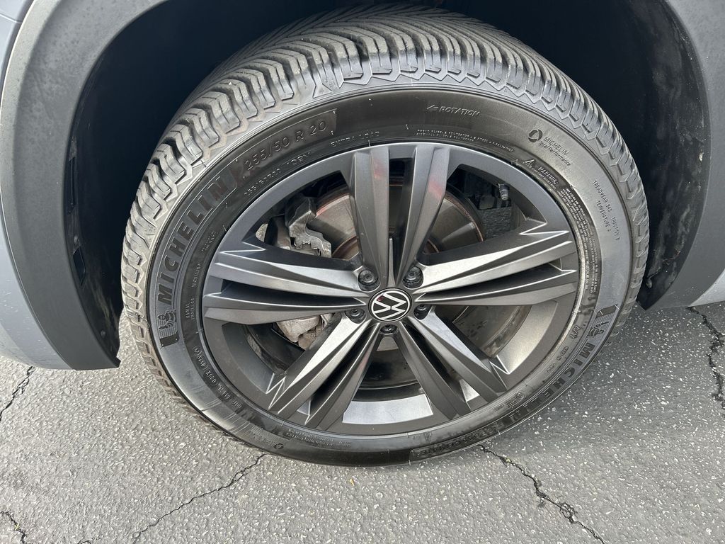 Thumbnail: 2022 Volkswagen Atlas - 10