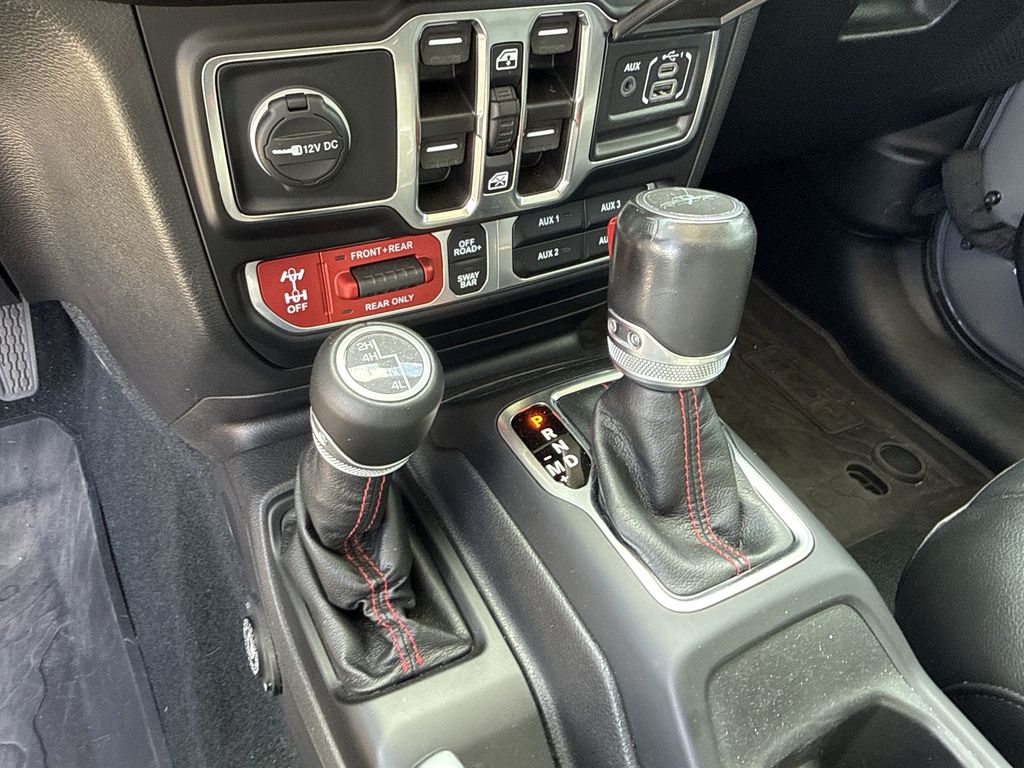 Thumbnail: 2022 Jeep Gladiator - 19