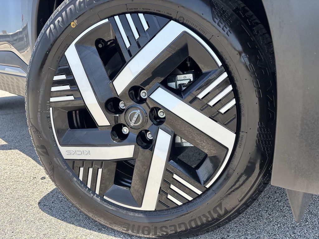 New 2026 Nissan Kicks SUV