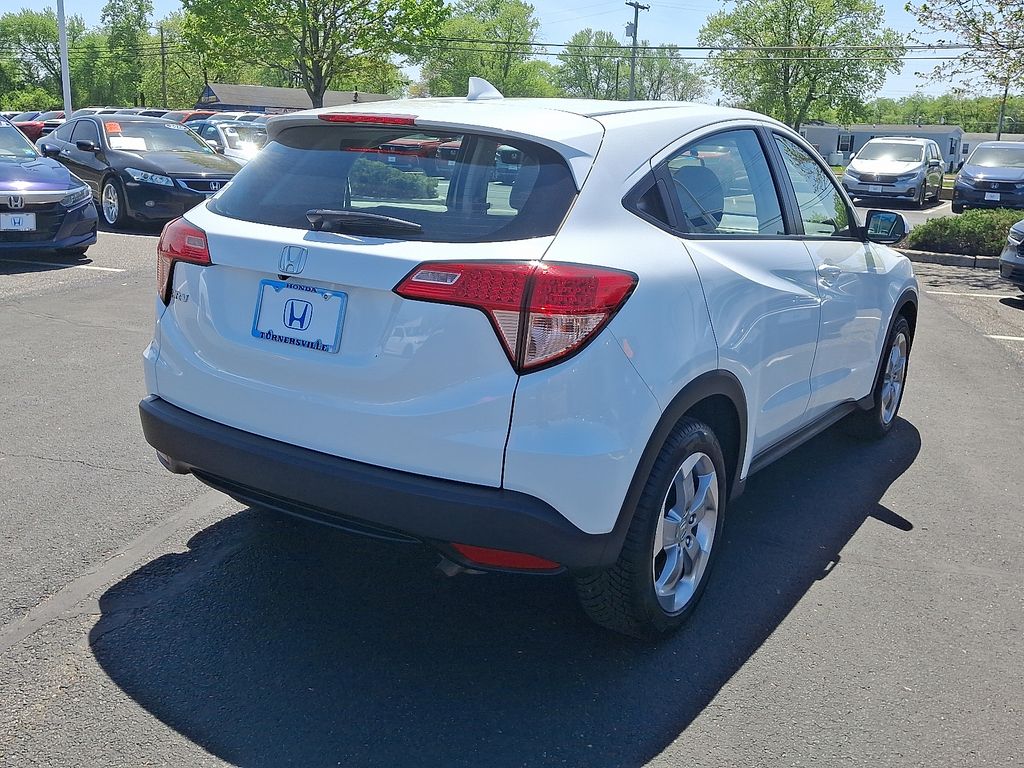 2018 Honda HR-V LX 6