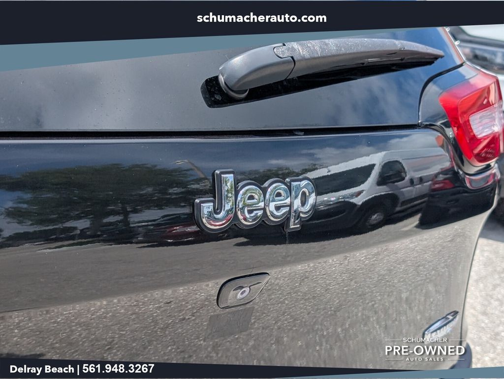 used 2015 Jeep Cherokee car, priced at $12,598