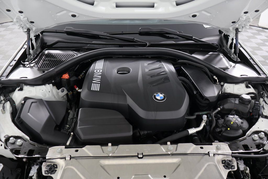 Thumbnail: 2025 BMW 3 Series - 15