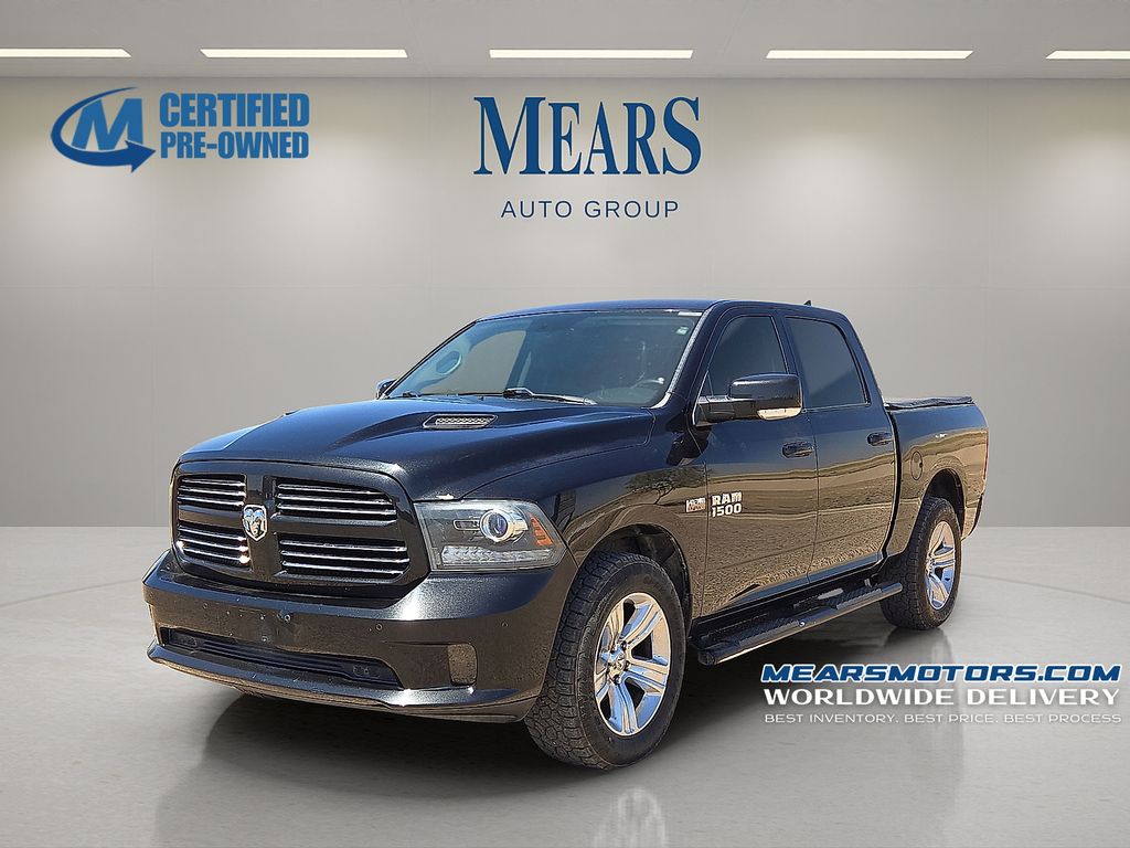 Brilliant Black Crystal Pearlcoat 2017 RAM 1500 Sport Crew Cab 4WD Pickup Truck Four-Wheel Drive 8-Speed Automatic