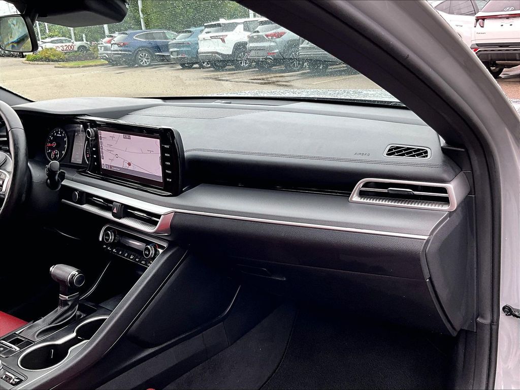 2021 Kia K5 — photo 12