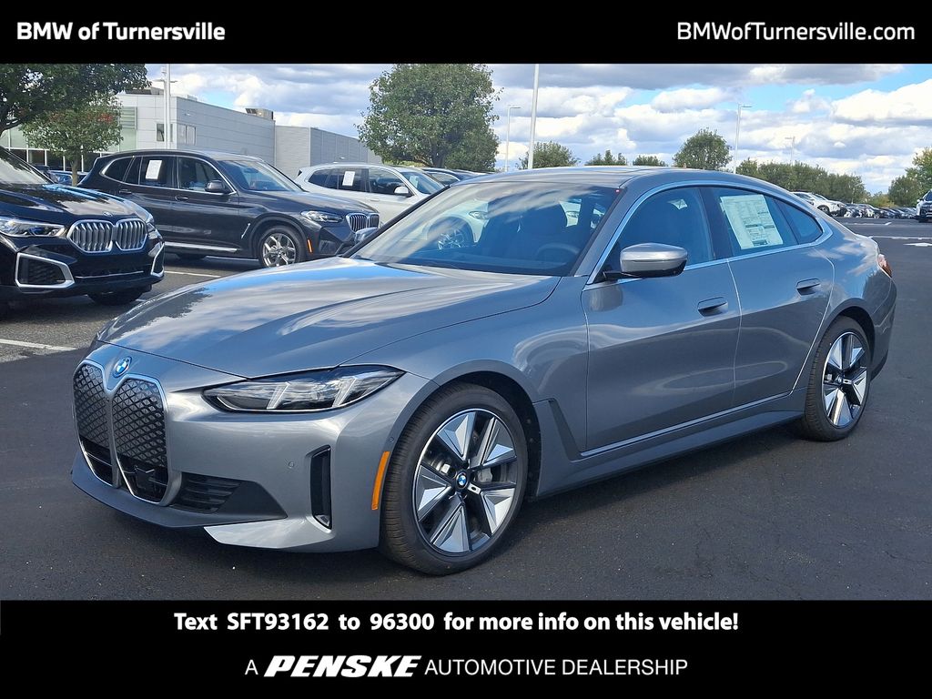 2025 BMW i4 xDrive40 -
                Turnersville, NJ