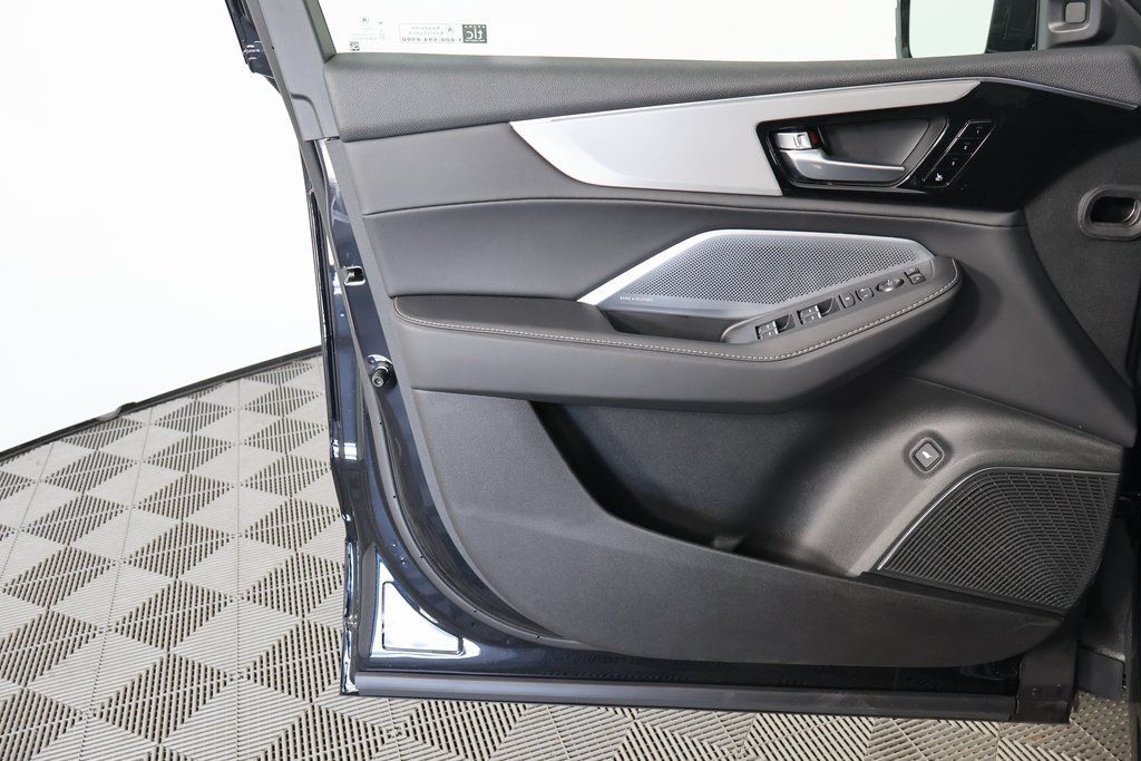 Thumbnail: 2026 Acura MDX - 8