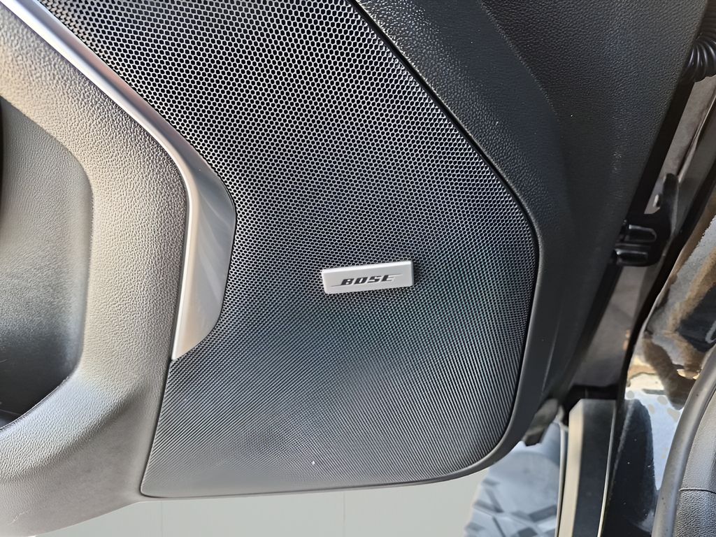 Used Car 2022 Chevrolet Tahoe  Z71 For Sale Under $50,000 In Austin, Texas