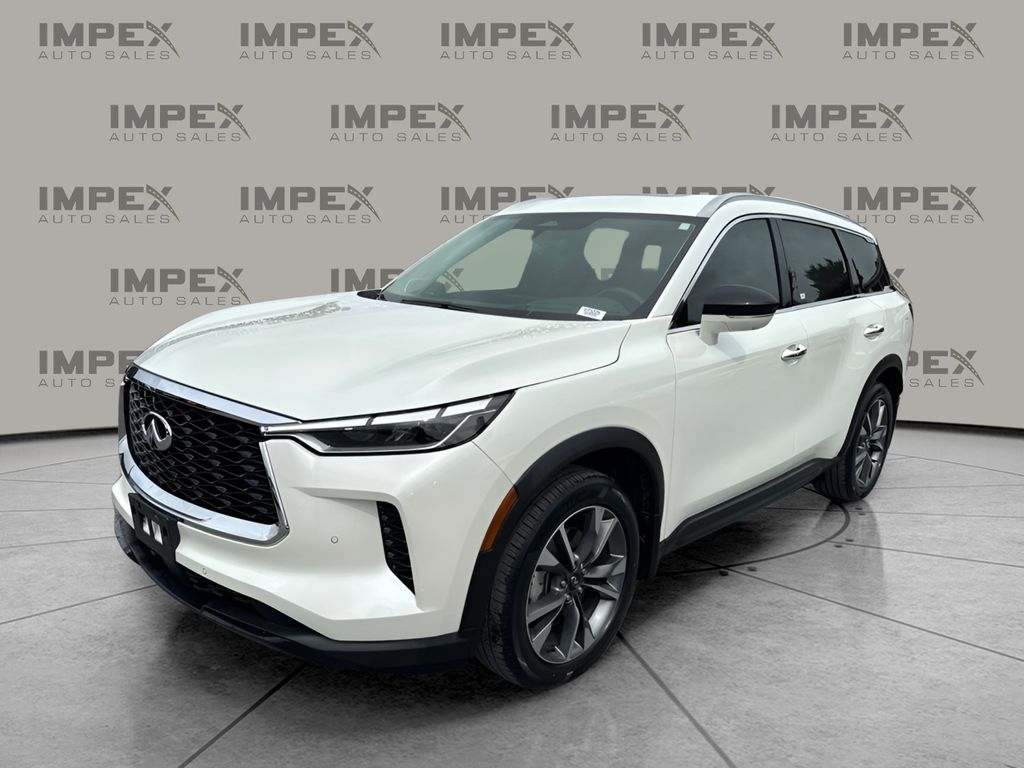 2023 INFINITI QX60 LUXE's photo