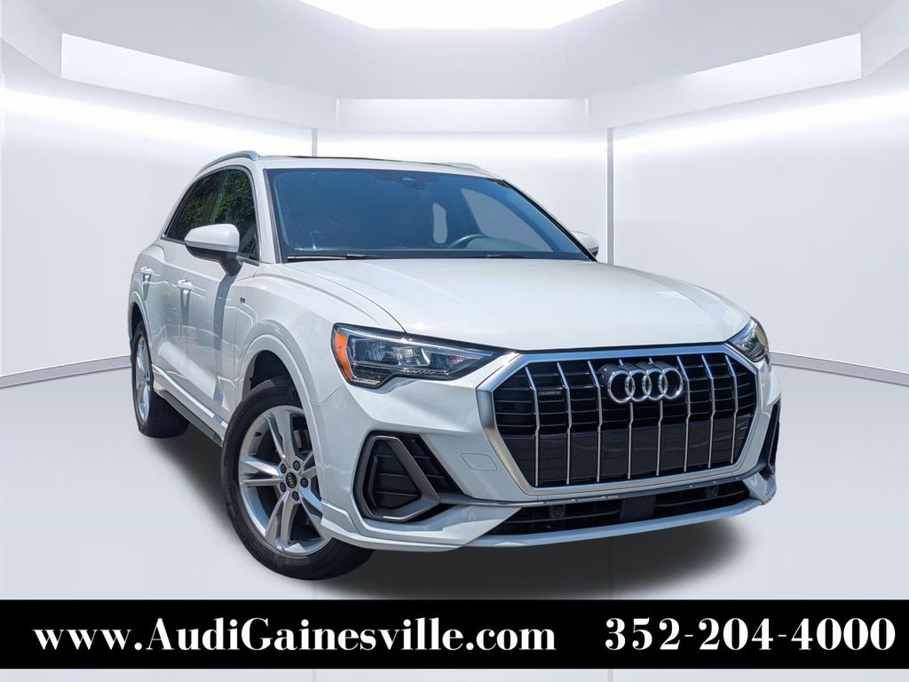  2022 Audi Q3 quattro Premium S Line 45 TFSI   