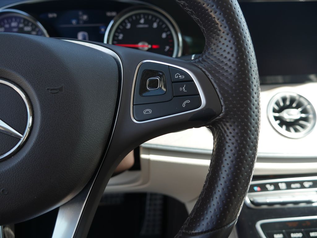 Thumbnail: 2018 Mercedes-Benz E-Class - 23