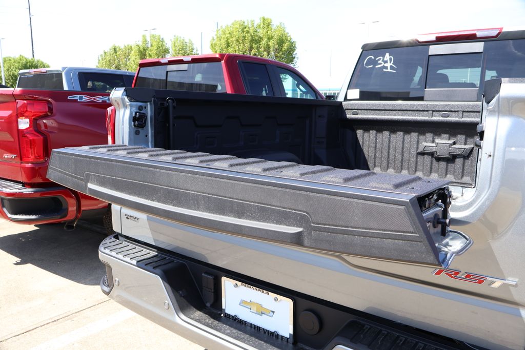 2025 Chevrolet Silverado 1500 RST 11
