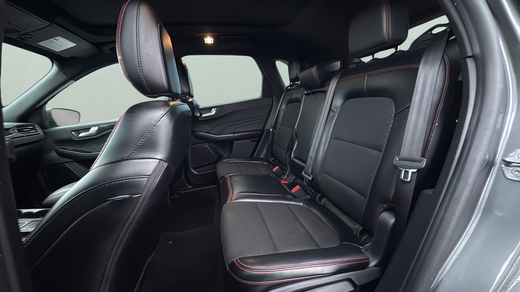 Certified Used 2024 Gray Ford ST-Line image 26