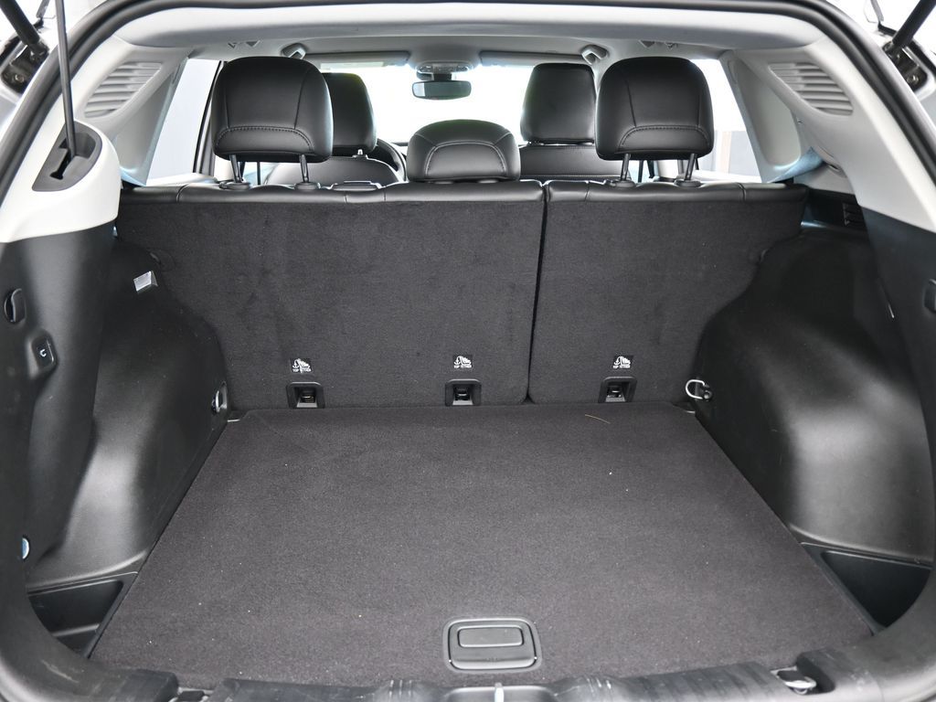 Used 2022 Billet Silver Metallic Clearcoat Jeep Trailhawk image 41