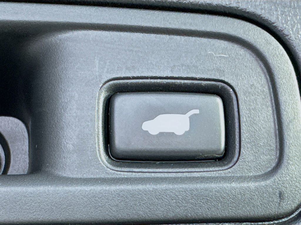 Used Car 2021 Honda Pilot  Special Edition For Sale Under $30,000 In Austin, Texas