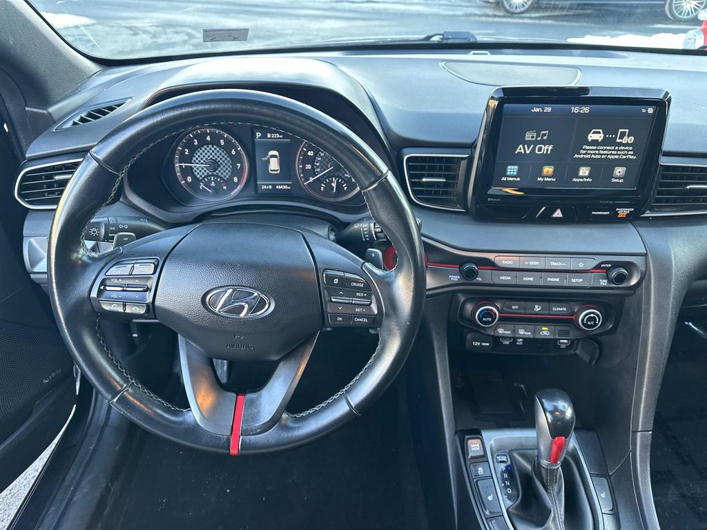 Thumbnail: 2020 Hyundai Veloster - 31