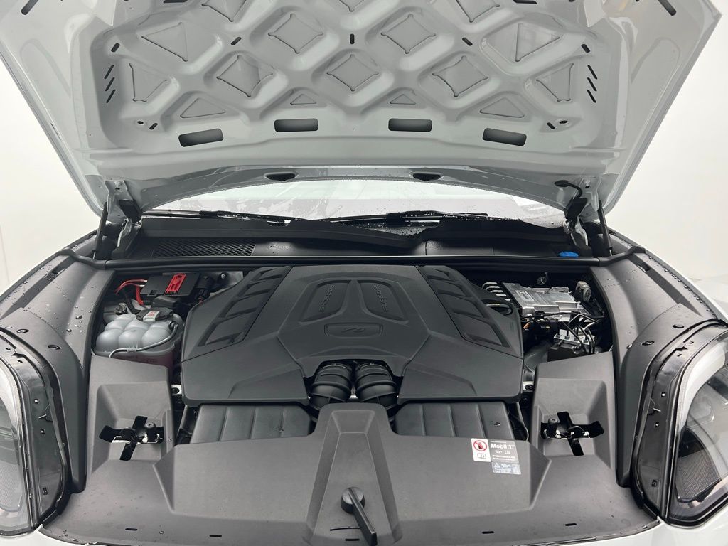 Thumbnail: 2026 Porsche  - 26