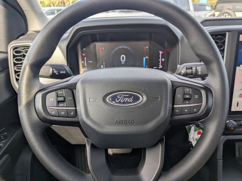 2025 Ford Ranger XL