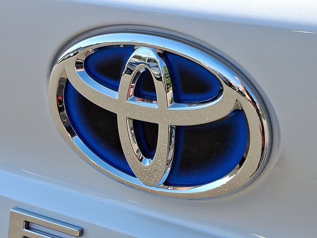 2022 Toyota Sienna Platinum 30
