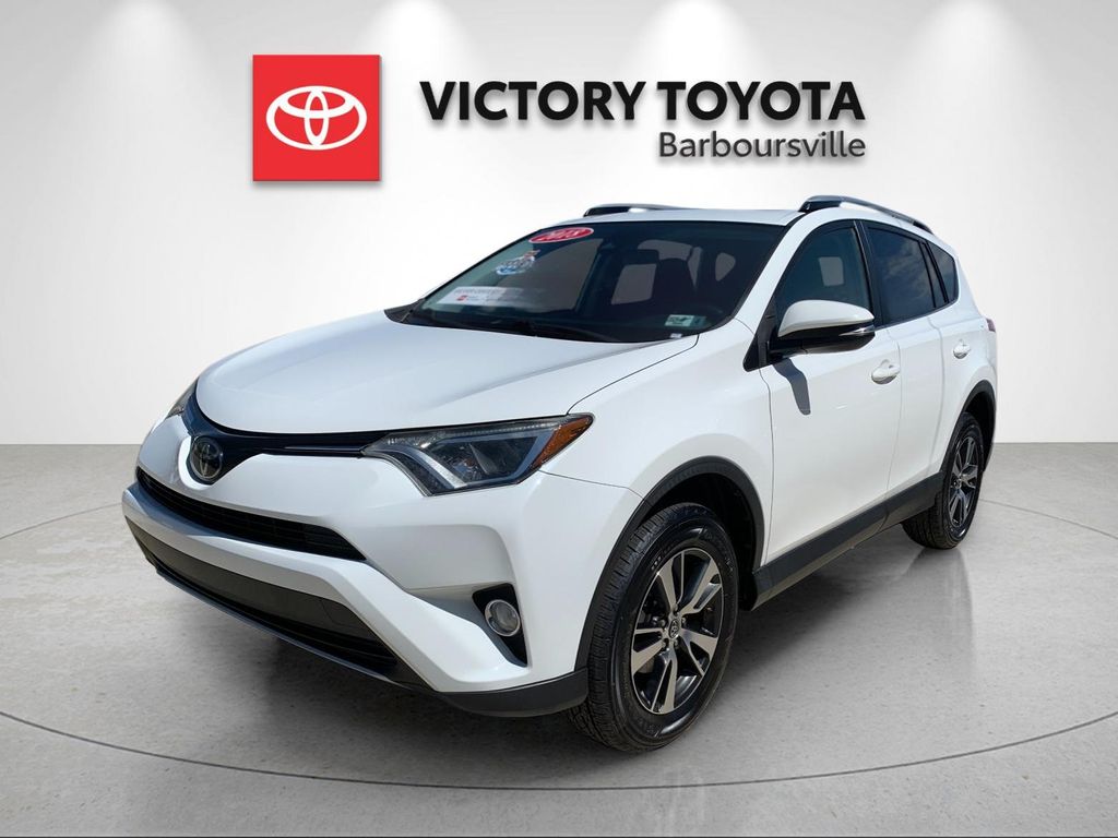 Super White 2018 Toyota RAV4 XLE AWD SUV / Crossover All-Wheel Drive 6-Speed Automatic