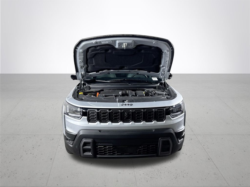 2026 Jeep Cherokee Overland