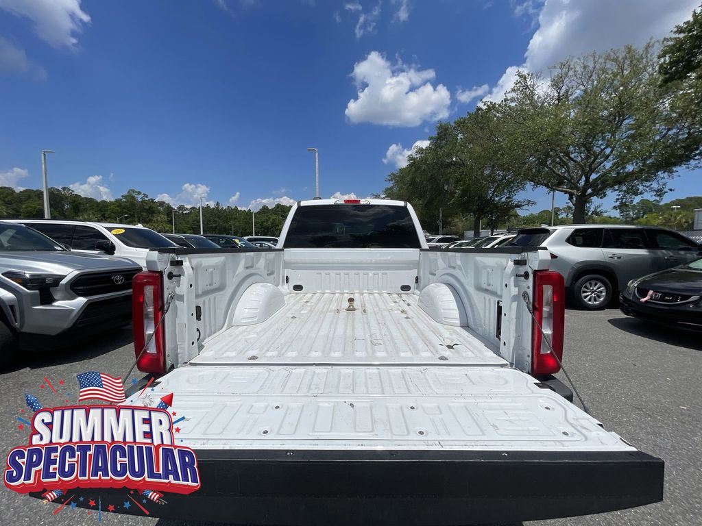 Used 2024 Ford F-350SD Truck