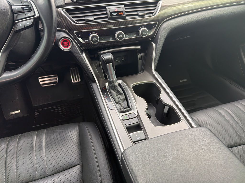 Thumbnail: 2022 Honda Accord - 16