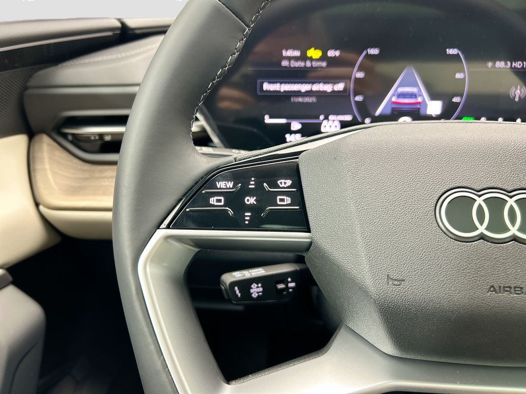 Thumbnail: 2025 Audi Q5 - 12