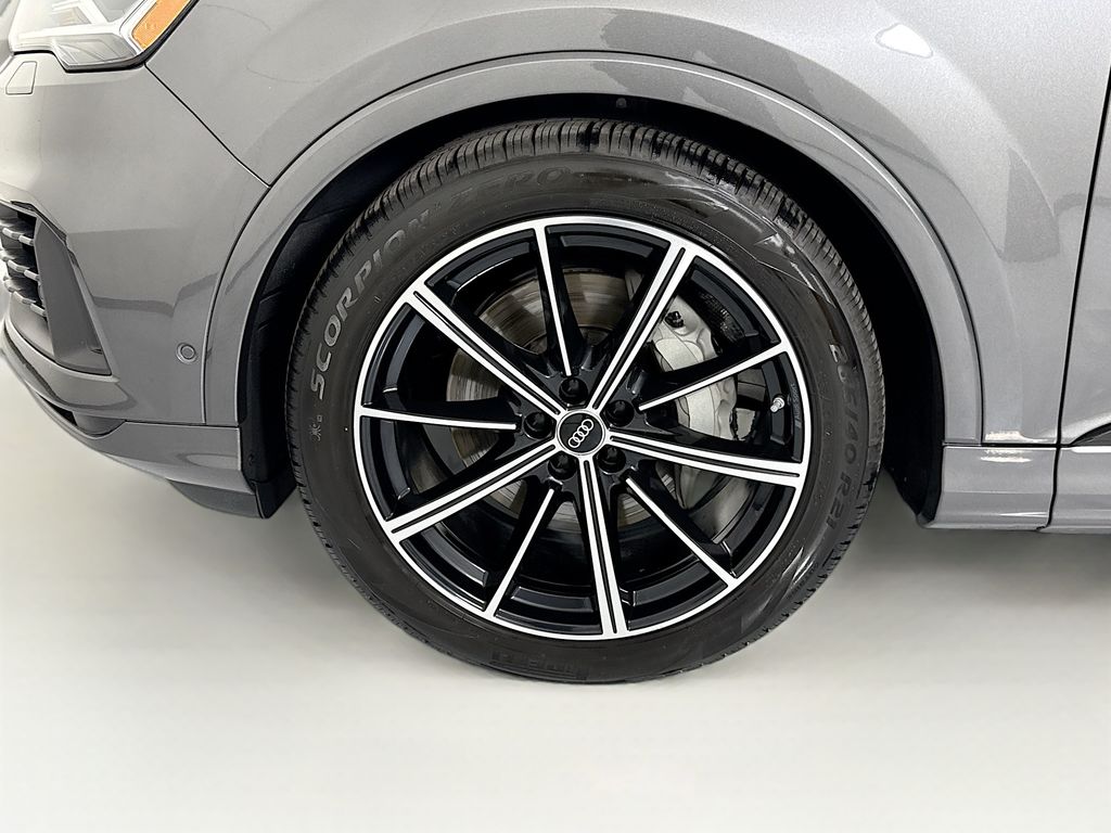 Thumbnail: 2023 Audi Q7 - 31